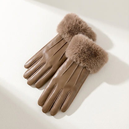 Avelina Faux Fur Gloves