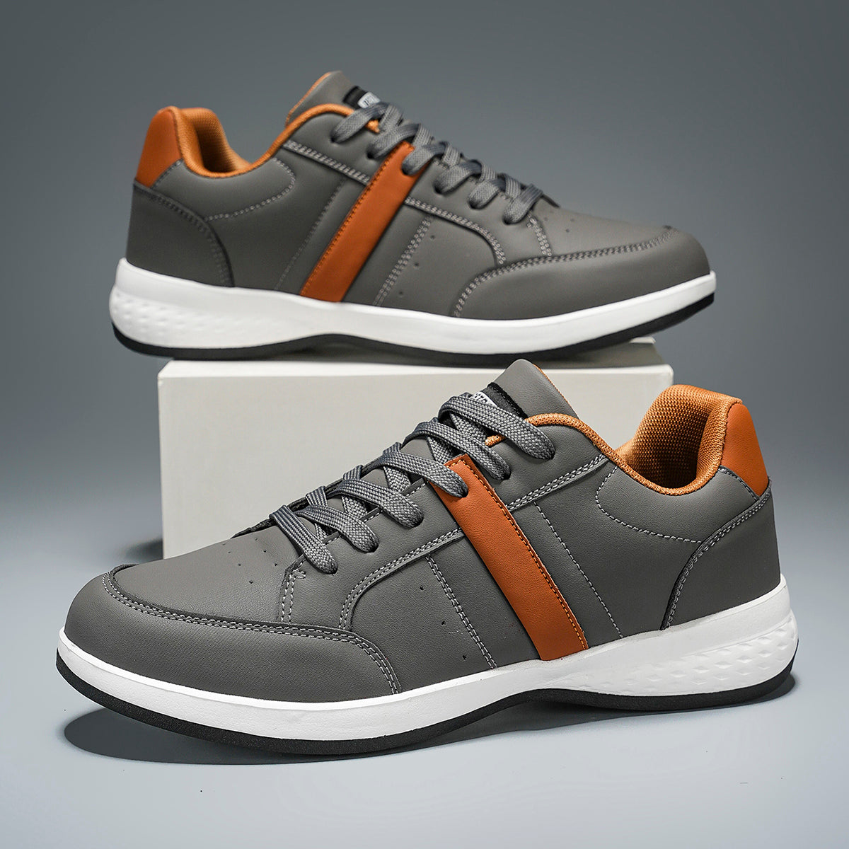 Strada Retro Sneakers