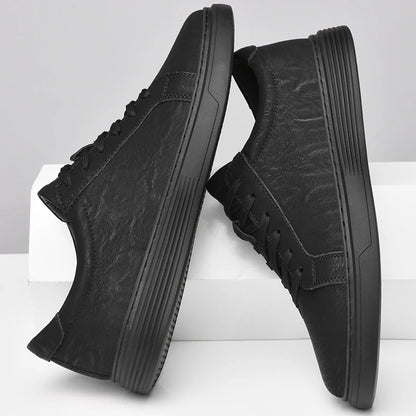 Callide™ Leather Sneaker