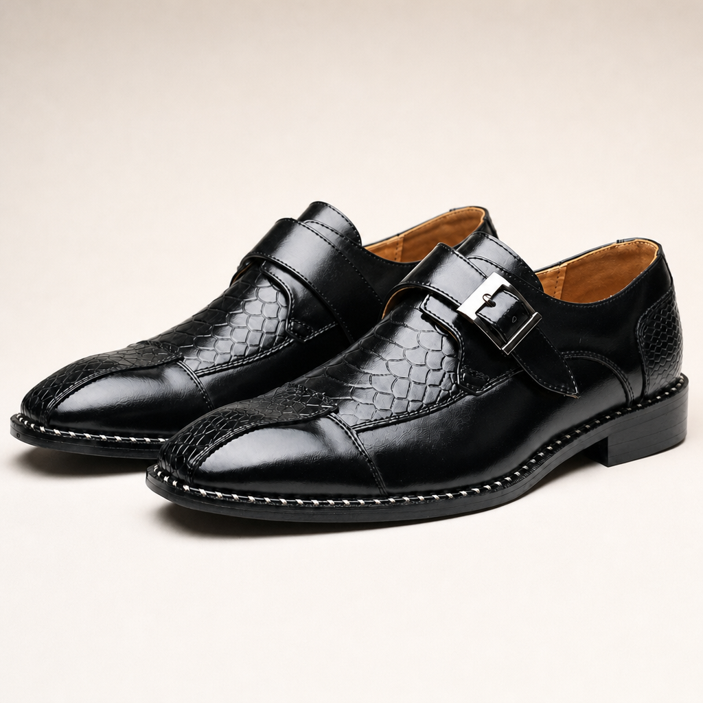 Low-profile men's leather shoes with belt buckle