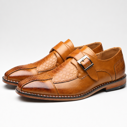 Stylish pointed toe leather shoes for men